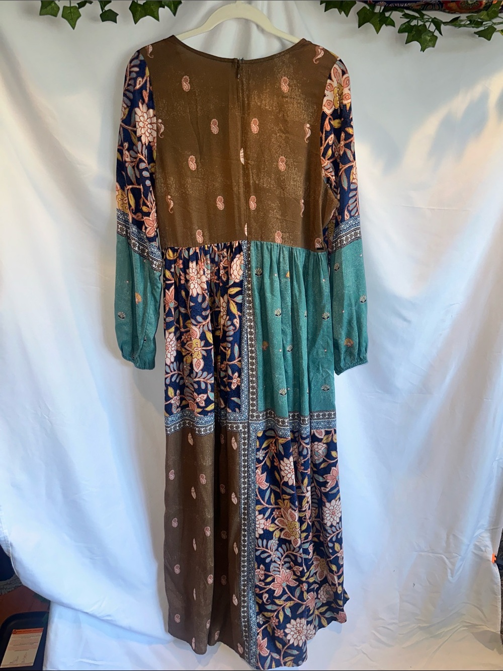 O'Neill Patchwork Floral Maxi Dress in Teal, Navy & Brown - Picture 8 of 12